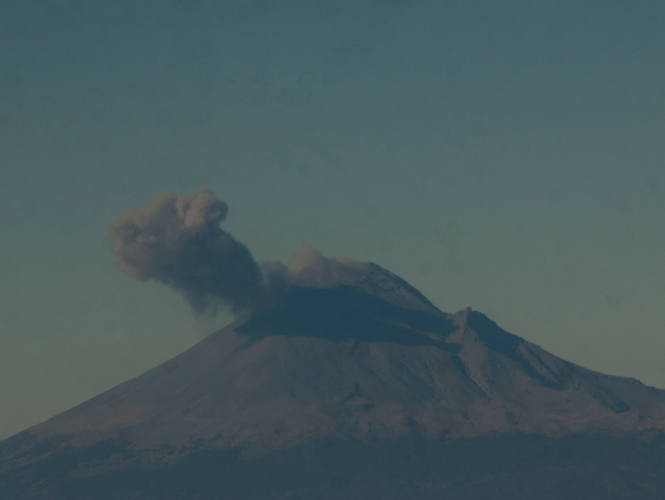 El nivel de alerta volcánica se mantiene en Amarillo Fase 2 y está activado el programa de alerta. Foto Cuartoscuro El nivel de alerta volcánica se mantiene en Amarillo Fase 2 y está activado el programa de alerta. Foto Cuartoscuro