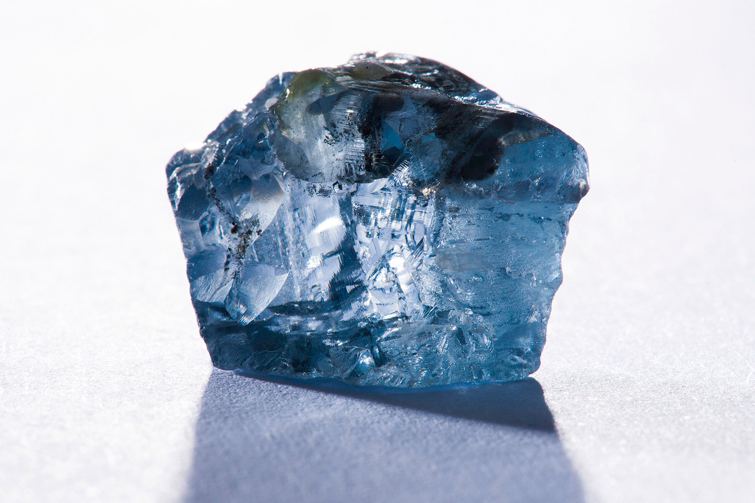 Entre otros diamantes famosos hallados en la mina figuran un diamante azul Cullinan de 25,5 quilates hallado en el 2013 y vendido por 16,9 millones de dólares, y un diamante encontrado en el 2008, conocido como Star of Josephine, vendido por 9,49 millones de dólares.