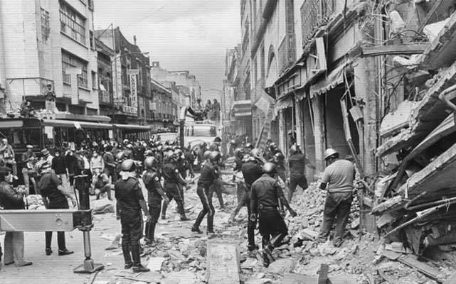 La zona con mayores afectaciones fue el Centro Histórico. Foto Archivo Excélsior La zona con mayores afectaciones fue el Centro Histórico. Foto Archivo Excélsior
