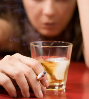 La dipsomanía larga alcohólica