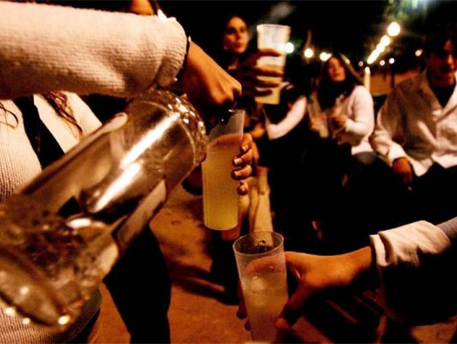 Los centros por el tratamiento de la dependencia alcohólica