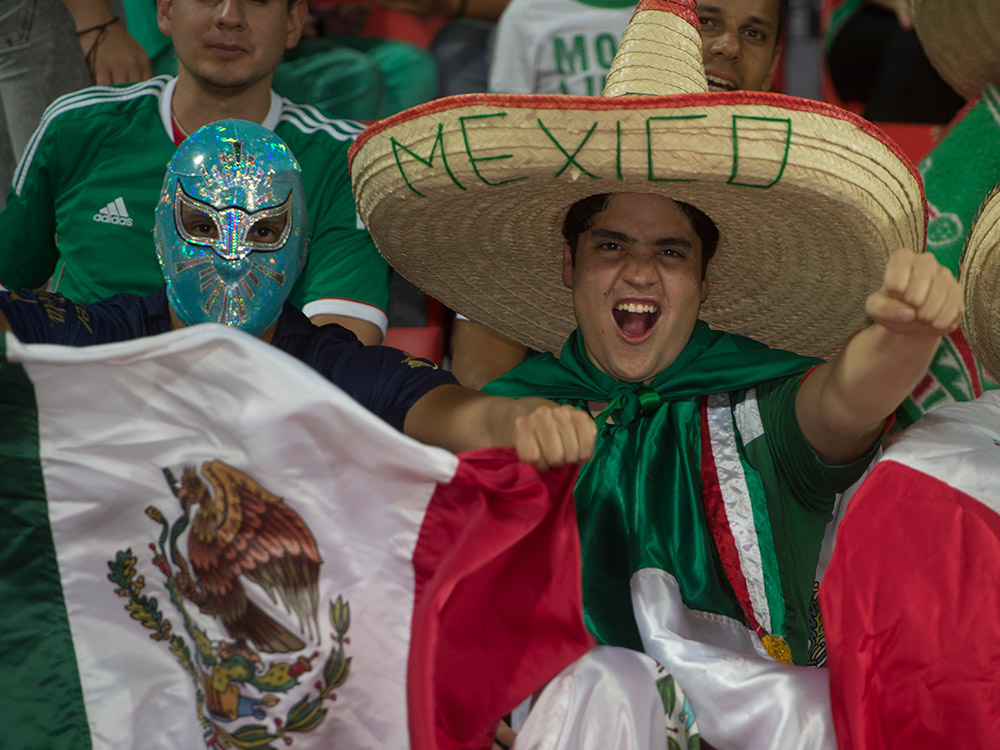 Los mexicanos le pusieron color al encuentro ante Brasil, correspondiente a los cuartos de final del Mundial Sub 17 (Mexsport)