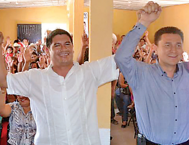 Esteban López (izq.) y Saúl Rubio (der.) renunciaron a sus candidaturas a la alcaldía y diputación de Sinaloa de Leyva. Foto tomada de Facebook