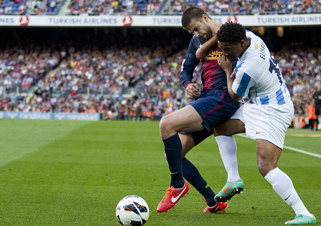 Al Barça le bastó mantener la posesión del balón y tres zarpazos en sus tres primeras llegadas para sentenciar el marcador (EFE) Al Barça le bastó mantener la posesión del balón y tres zarpazos en sus tres primeras llegadas para sentenciar el marcador (EFE)