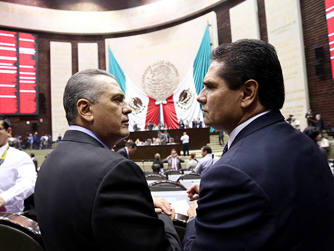 Beltrones consideró que en el proceso de regulación de los grupos de autodefensa en Michoacán se debe cuidar, para que las organizaciones “buenas” no se conviertan en “malas”.