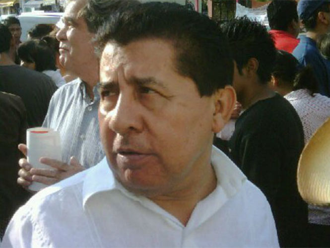 El empresario anunció sin dar fecha, que saldrá del país, pues dijo "mi vida corre peligro, porque me van a matar si me quedo".
