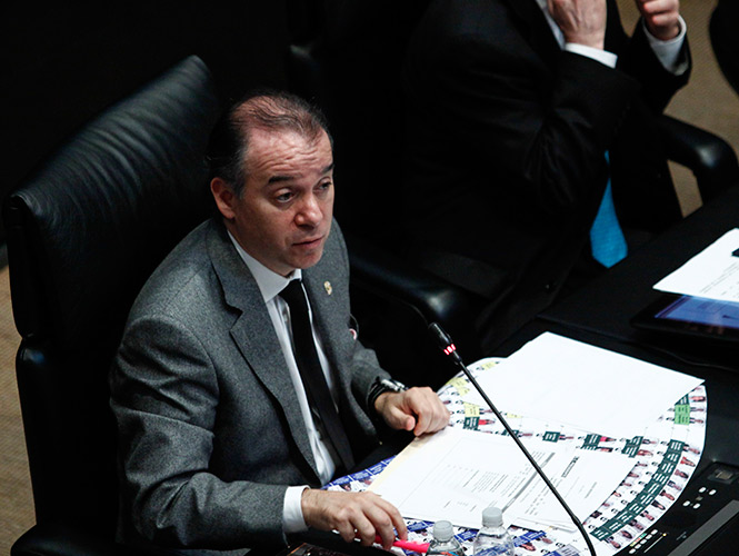Raúl Cervantes señaló que no intervino en la respuesta planteada por la Segob de negar la trasmisión en cadena nacional sobre el debate energético.