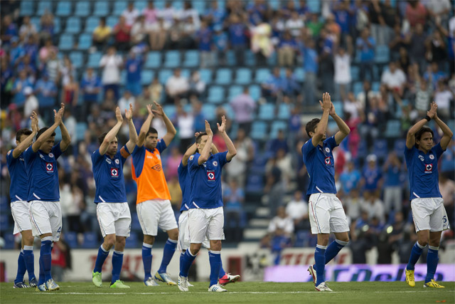 Cruz Azul vence 1-0 a Santos en partido correspondiente a la jornada 16 del Torneo Clausura 2013 (Mexsport) Cruz Azul vence 1-0 a Santos en partido correspondiente a la jornada 16 del Torneo Clausura 2013 (Mexsport)