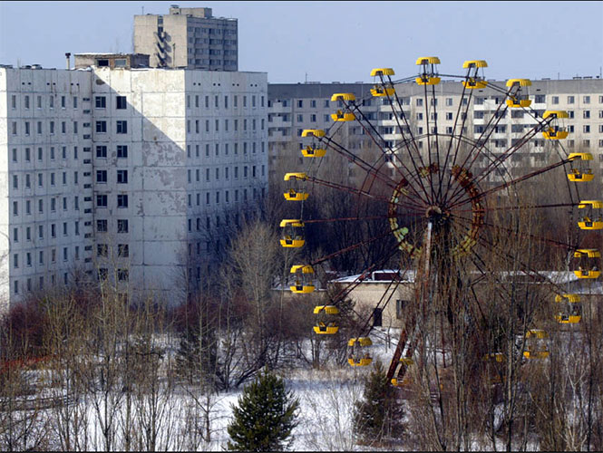 Vista de un parque de diversiones abandonado tras el desastre nuclear. Foto: AP