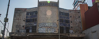 Este inmueble se convertirá en un centro comunitario, deportivo y cultural, con espacios para el esparcimiento y conservará el nombre del cine. Foto: Ana Beatriz Reyes Este inmueble se convertirá en un centro comunitario, deportivo y cultural, con espacios para el esparcimiento y conservará el nombre del cine. Foto: Ana Beatriz Reyes