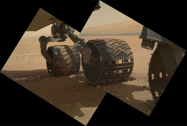 El Curiosity enfiló recientemente sus ruedas hacia la base del Monte Sharp en un viaje que demorará varios meses.