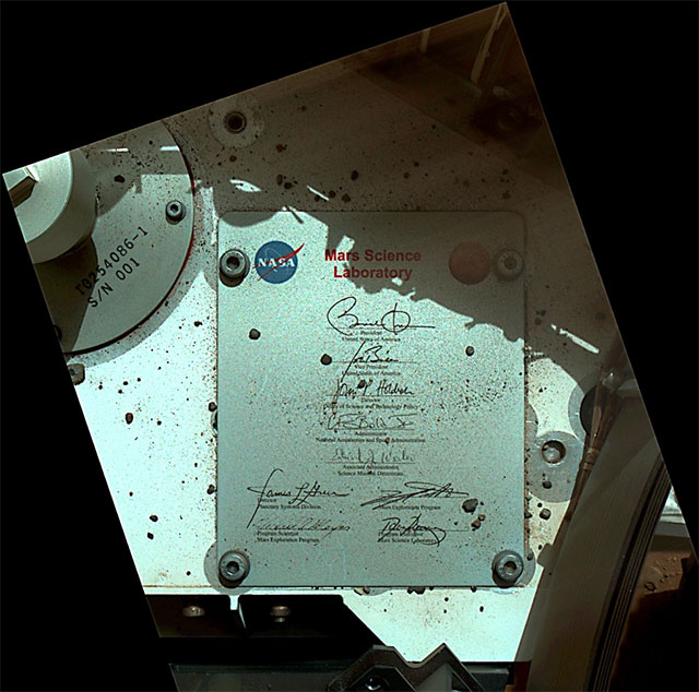 En su estructura tiene una placa en la que se puede apreciar la firma del presidente de Estados Unidos, Barack Obama.