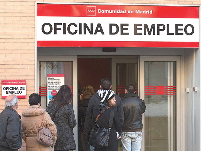 El total de desempleados es de 4.8 millones, 98 mil 909 menos que en noviembre del año pasado. Foto: AP El total de desempleados es de 4.8 millones, 98 mil 909 menos que en noviembre del año pasado. Foto: AP
