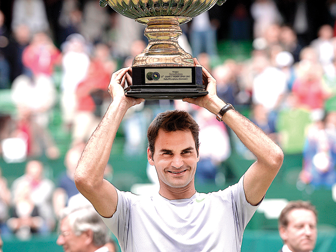 Desde agosto de 2012, Federer no levantaba un trofeo de primer lugar. 