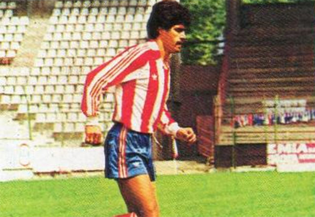 Luis Flores y Manuel Negrete vistieron la camiseta del Sporting de Gijón (1987) (Especial) Luis Flores y Manuel Negrete vistieron la camiseta del Sporting de Gijón (1987) (Especial)