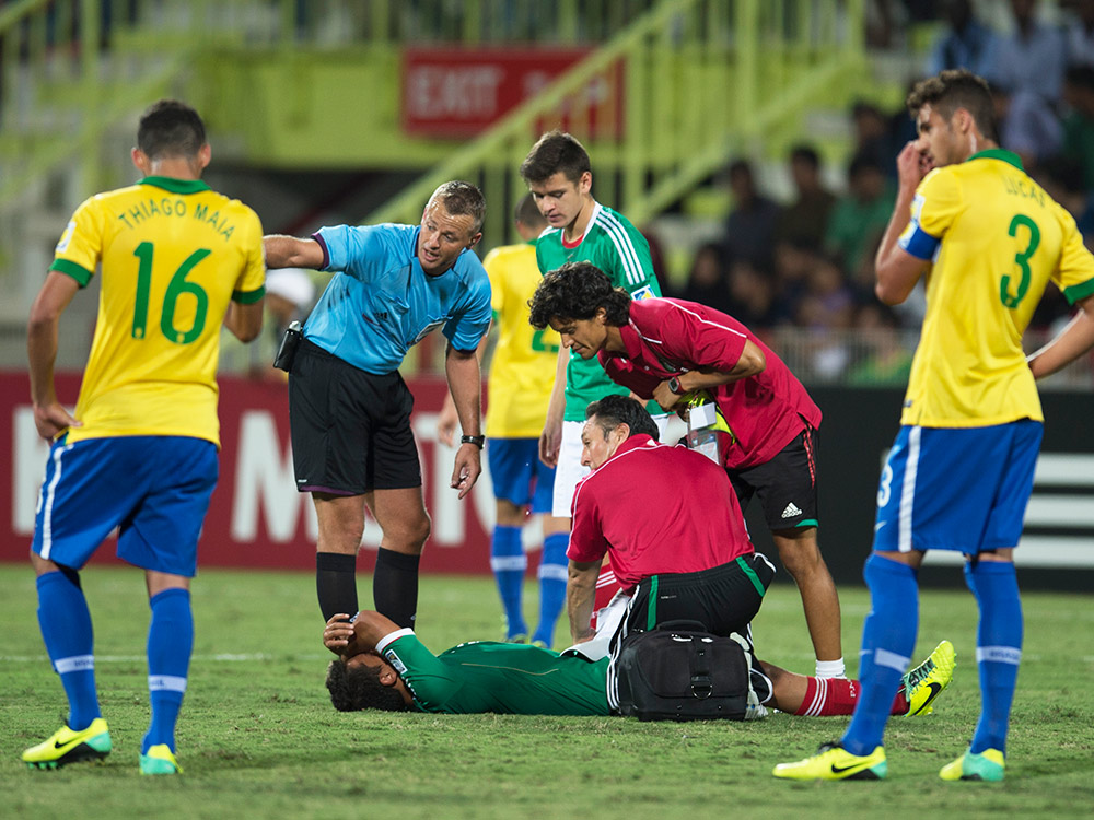 Los gestos de la batalla del Brasil vs. México en cuartos de final del Mundial Sub 17 (Mexsport)