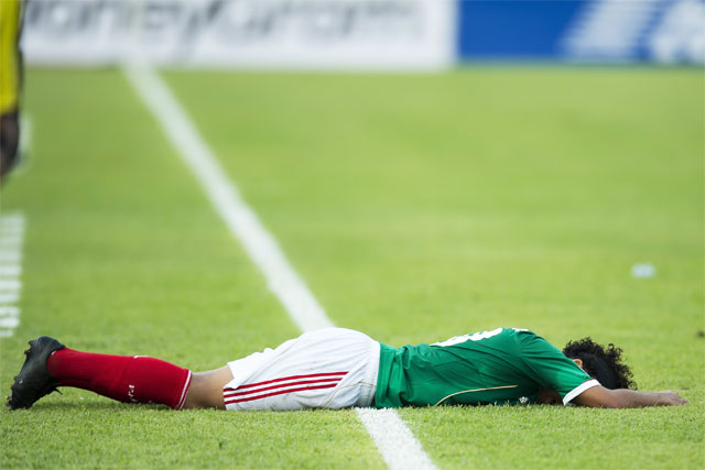 México no pudo conservar la victoria y en tres minutos se dejó empatar (Mexsport)