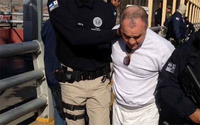 Adame López, en compañía de la joven holandesa de 16 años, rentó una habitación de un hotel en Ciudad Juárez. Después se encontró el cuerpo de Hester Sussane.