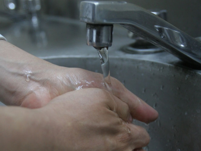 Reducen suministro de agua‏ por falta de lluvia en la Ciudad de México