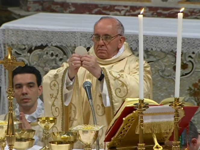 <i>Si la Iglesia no proclama a Jesús, se convierte en una ONG</i>; dice el Papa en su primera misa