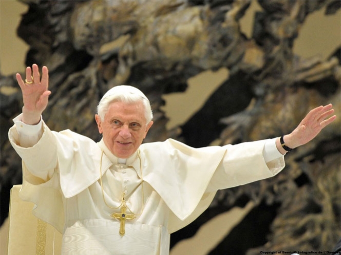 Benedicto XVI regresaría al Vaticano el 2 de mayo