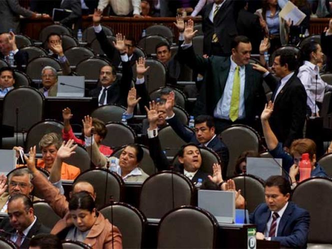 En agosto las leyes secundarias en reforma educativa: diputados En agosto las leyes secundarias en reforma educativa: diputados