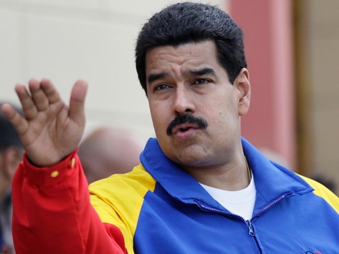 A Nicolás Maduro se le vuelve a aparecer el 'pajarito chiquitico' A Nicolás Maduro se le vuelve a aparecer el 'pajarito chiquitico'