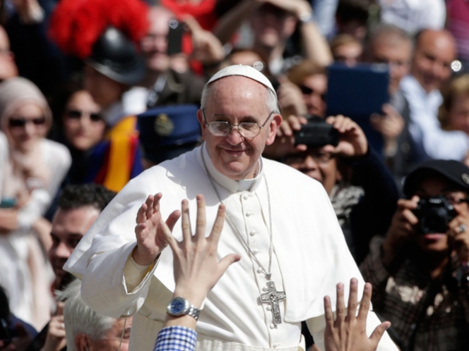 El Vaticano confirma únicamente el viaje del Papa a Río de Janeiro El Vaticano confirma únicamente el viaje del Papa a Río de Janeiro