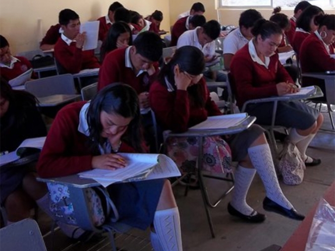 Hasta en 600 pesos venden prueba ENLACE en escuelas de la GAM