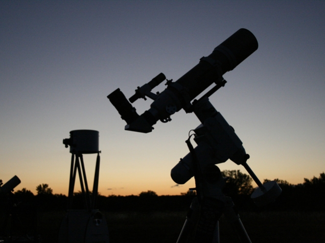 Podrá observarse alineación entre Saturno y el Sol