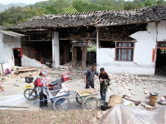 Peña Nieto se solidariza con China por terremoto