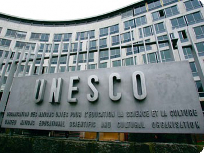 SEP debe evaluar, pero no despedir a maestros: Unesco 