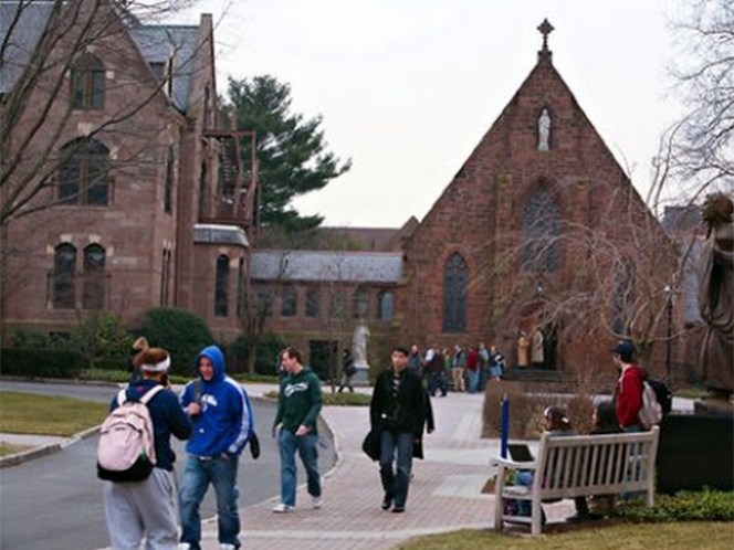Evacuan universidad de NJ por amenaza de bomba… vía Facebook