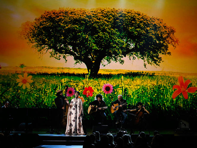 Katy Perry cantó 'Yesterday' en la grabación del concierto homenaje a The Beatles por el 50 aniversario de la primera aparición del cuarteto de Liverpool en el programa 'The Ed Sullivan Show'. (Reuters) Katy Perry cantó 'Yesterday' en la grabación del concierto homenaje a The Beatles por el 50 aniversario de la primera aparición del cuarteto de Liverpool en el programa 'The Ed Sullivan Show'. (Reuters)