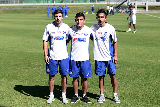 Presentan a tres jugadores provenientes de la MLS (Mexsport) Presentan a tres jugadores provenientes de la MLS (Mexsport)