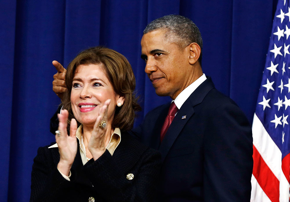 Obama anunció el nombramiento de Contreras-Sweet, de 58 años, a su regreso de un viaje de carácter económico a Carolina del Norte, según adelantó la Casa Blanca.