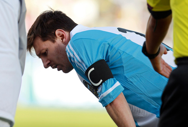 Messi sufre los estragos de la altura de La Paz (AP) Messi sufre los estragos de la altura de La Paz (AP)