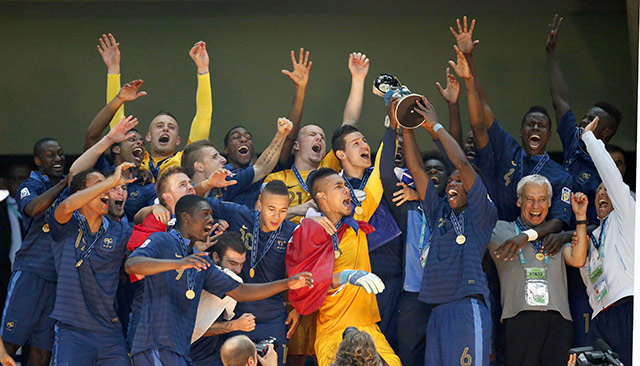 Francia vence a Uruguay en tanda de penales de la final del Mundial Sub 20 (EFE) Francia vence a Uruguay en tanda de penales de la final del Mundial Sub 20 (EFE)