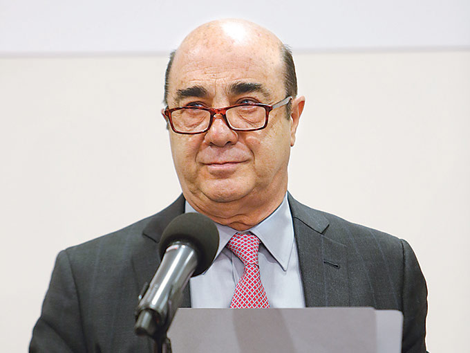 Jesús Murillo Karam, titular de la Procuraduría General de la República, ofreció una breve conferencia de prensa para informar de la enajenación de bienes en contra de Oceanografía. Foto: David Solís