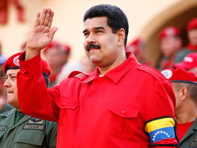 Maduro aprovechó para informar que el próximo jueves tendrá una cumbre con el gobierno colombiano en Maracaibo.