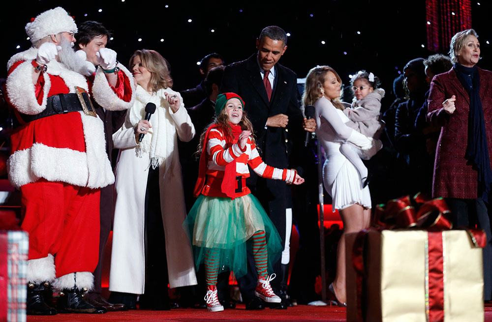 El presidente Barack Obama acompañado de sus dos hijas, Sasha y Malia, y la primera dama, Michelle, realizaron el tradicional encendido del Árbol de Navidad Nacional en Ellipse. / Foto: Reuters El presidente Barack Obama acompañado de sus dos hijas, Sasha y Malia, y la primera dama, Michelle, realizaron el tradicional encendido del Árbol de Navidad Nacional en Ellipse. / Foto: Reuters