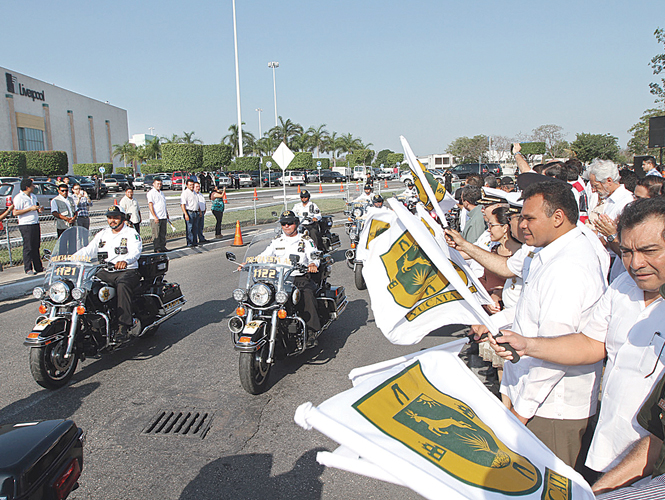 Yucatán. El operativo de Semana Santa arrancó con más de tres mil agentes. Foto: Eduardo Cabrera Yucatán. El operativo de Semana Santa arrancó con más de tres mil agentes. Foto: Eduardo Cabrera