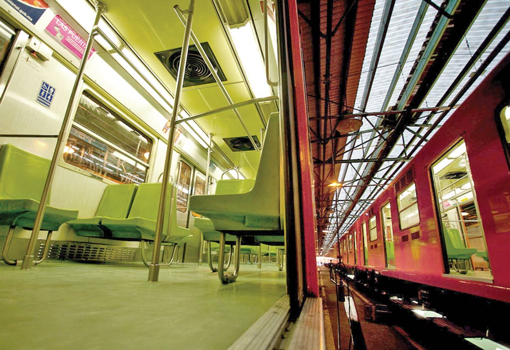 Se dará una reparación mayor de 105 trenes que permanecen varados en talleres del STC, algunos desde hace más de diez años. Fotos: Cuartoscuro/Archivo