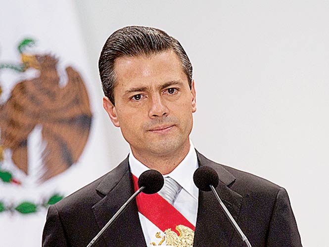 Enrique Peña Nieto tiene como objetivo ofrecer una muestra de solidaridad con la nación sudafricana. Foto: Archivo
