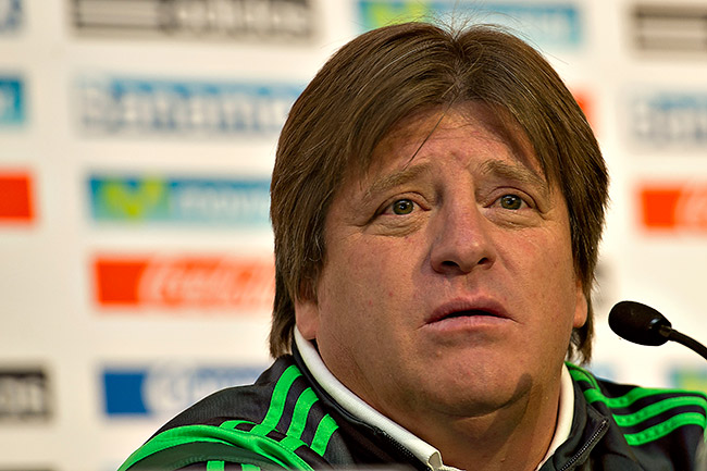 Herrera no se conforma con alcanzar los cuartos de final. (Mexsport)