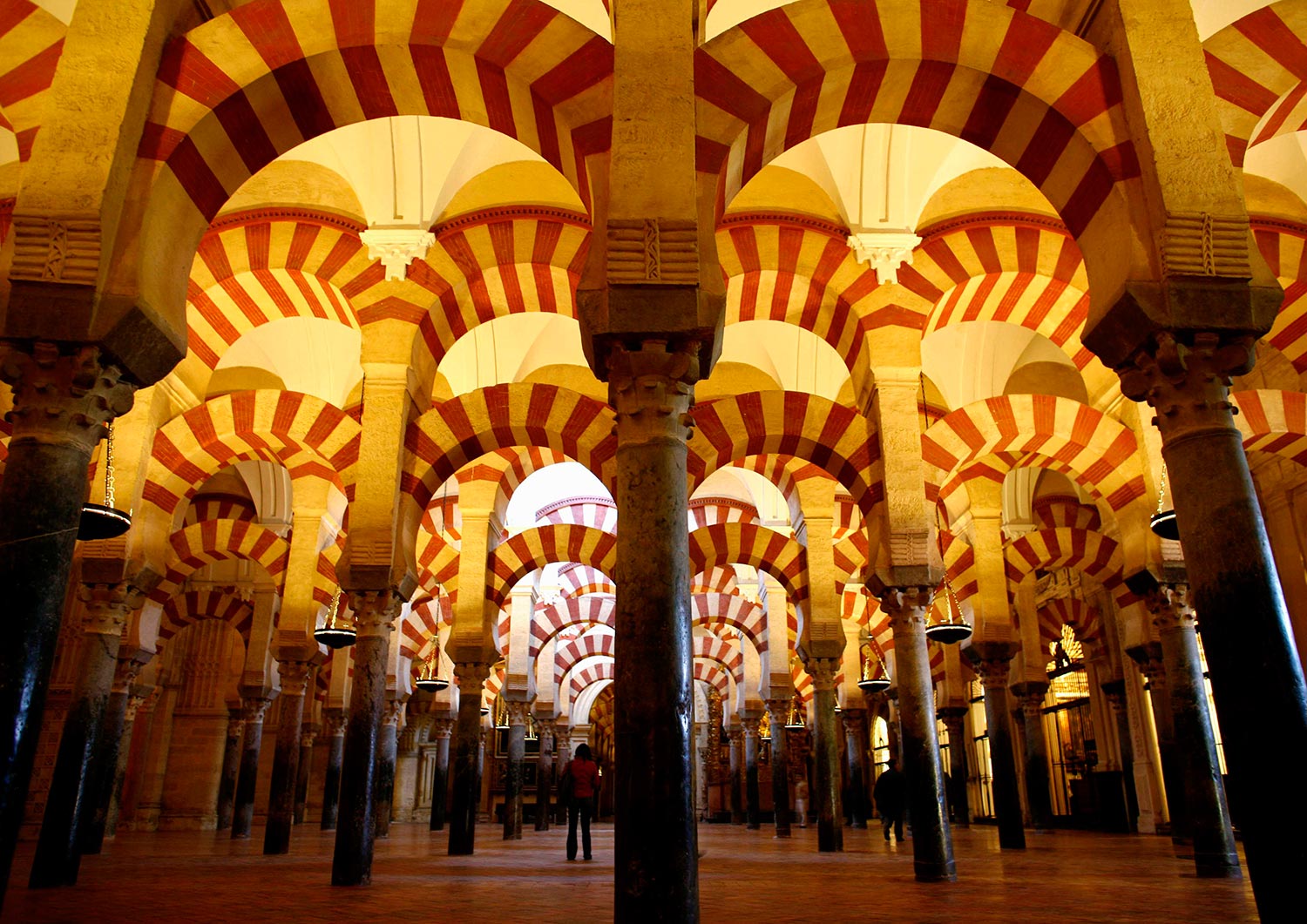 Arte. La Catedral de Córdoba es la principal atracción de aquella ciudad, que combina arquitectura y naturaleza.