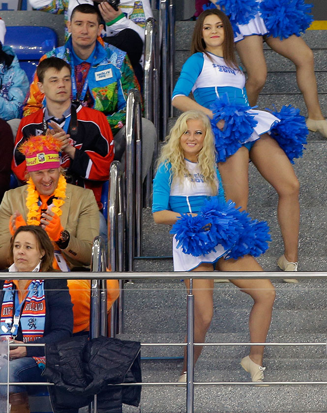 Las porristas de los Juegos Olímpicos de Invierno de Sochi (AP)
