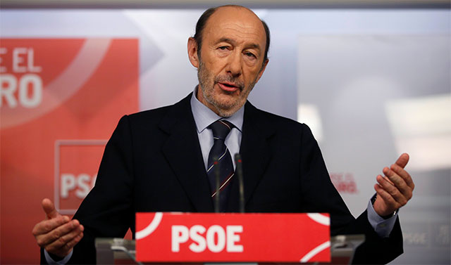 Ante las revelaciones, el dirigente del Partido Socialista Obrero Español (PSOE), Alfredo Pérez Rubalcaba, exigió la dimisión inmediata de Rajoy.