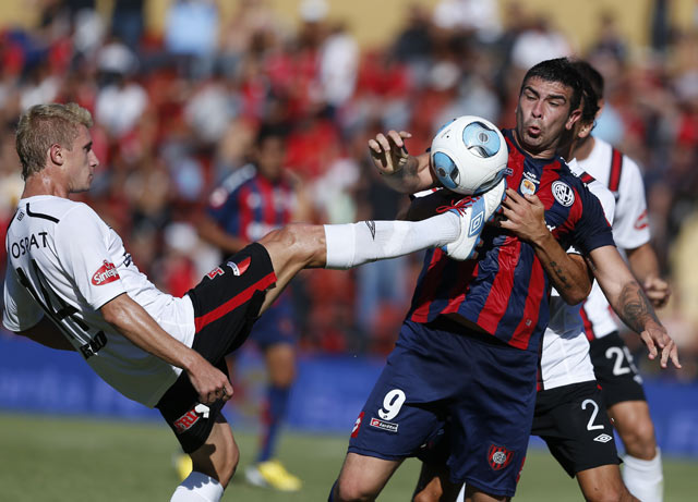 Gracias a un autogol, San Lorenzo obtuvo la victoria (AP) Gracias a un autogol, San Lorenzo obtuvo la victoria (AP)