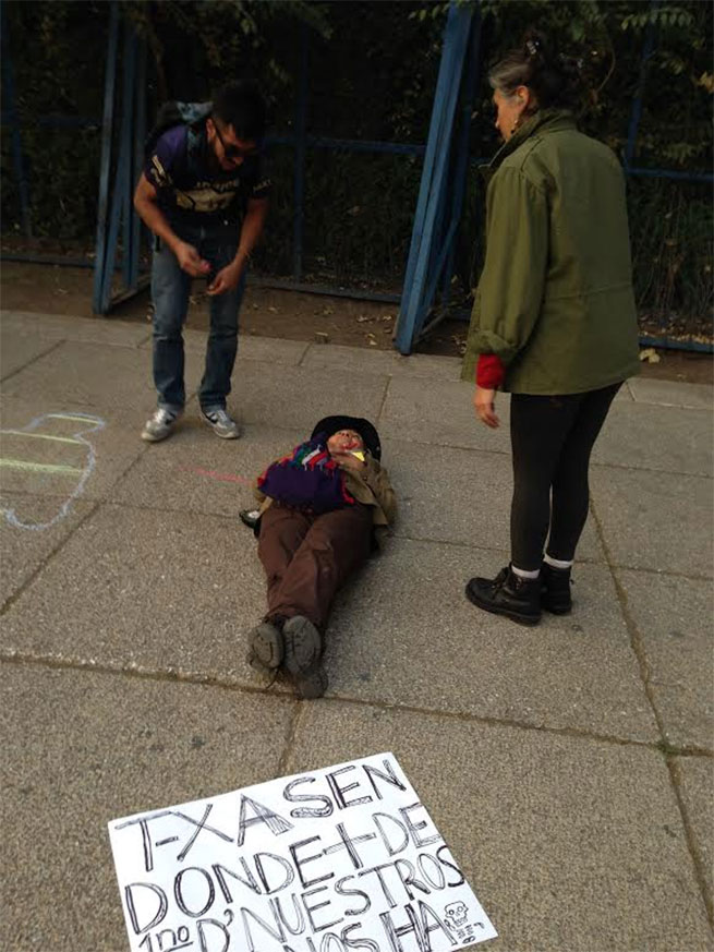 Los manifestantes con pancartas en mano pidieron justicia para Édgar Tamayo condenado a la pena de muerte en Huntsville, Texas Los manifestantes con pancartas en mano pidieron justicia para Édgar Tamayo condenado a la pena de muerte en Huntsville, Texas